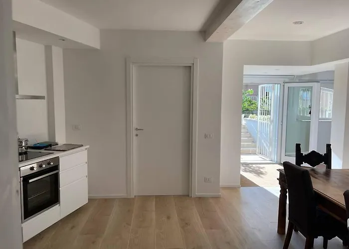 Loft 81, Incantevole, Ampio, In Zona Panoramica